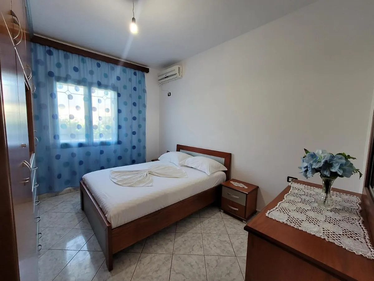 Petrefi Apartments Ksamil